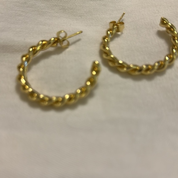 NWT Twisted gold tone hoops 1 1/2” drop - Picture 2 of 4